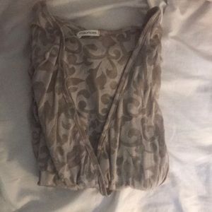 Maurice’s Medium Shirt